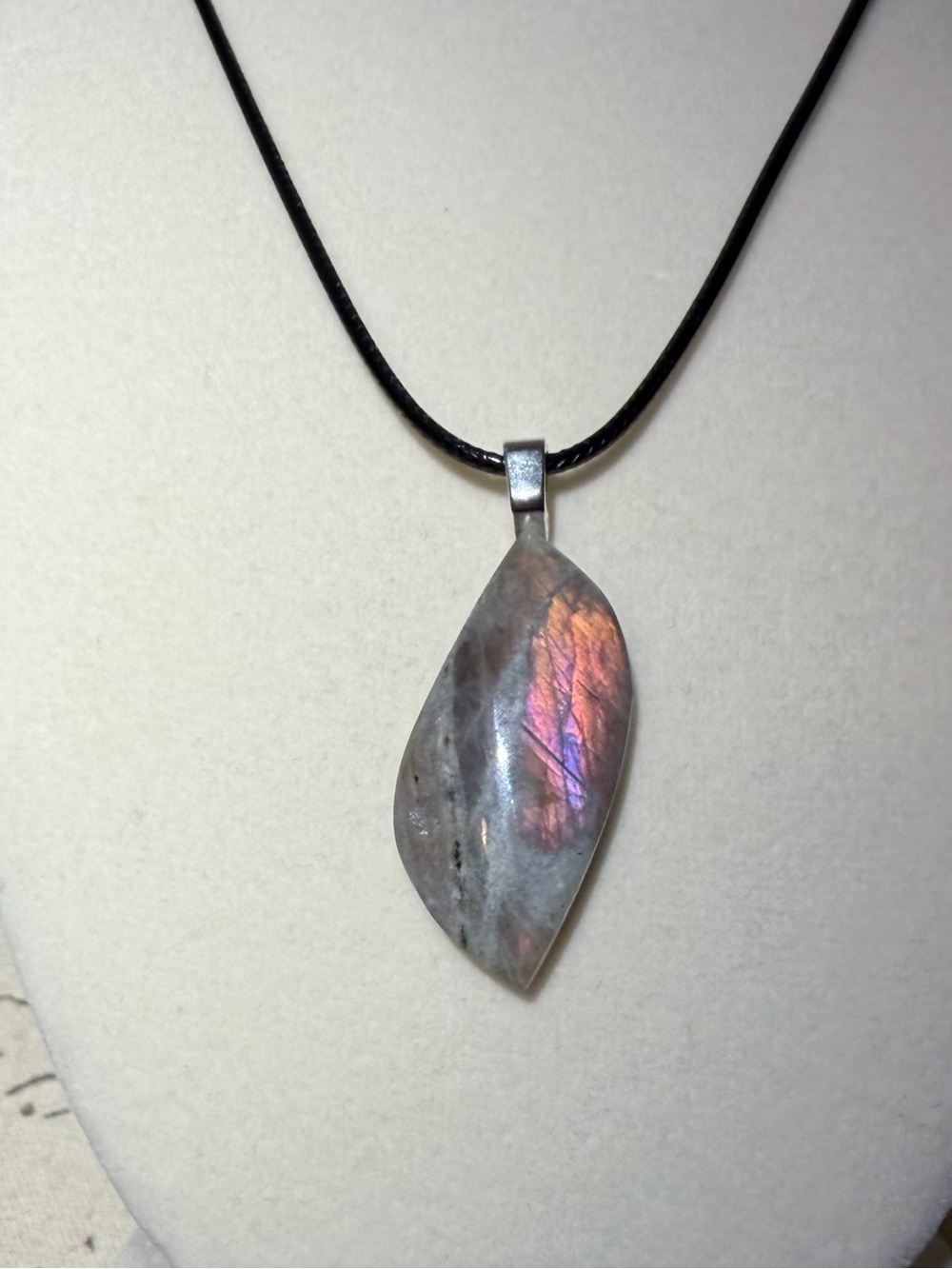 Handmade Labradorite Pendant Necklace with Iridescent Pink-Blue Flash..